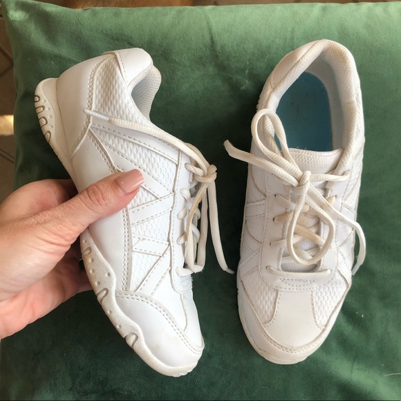 Smartfit cheer shoes Clearance